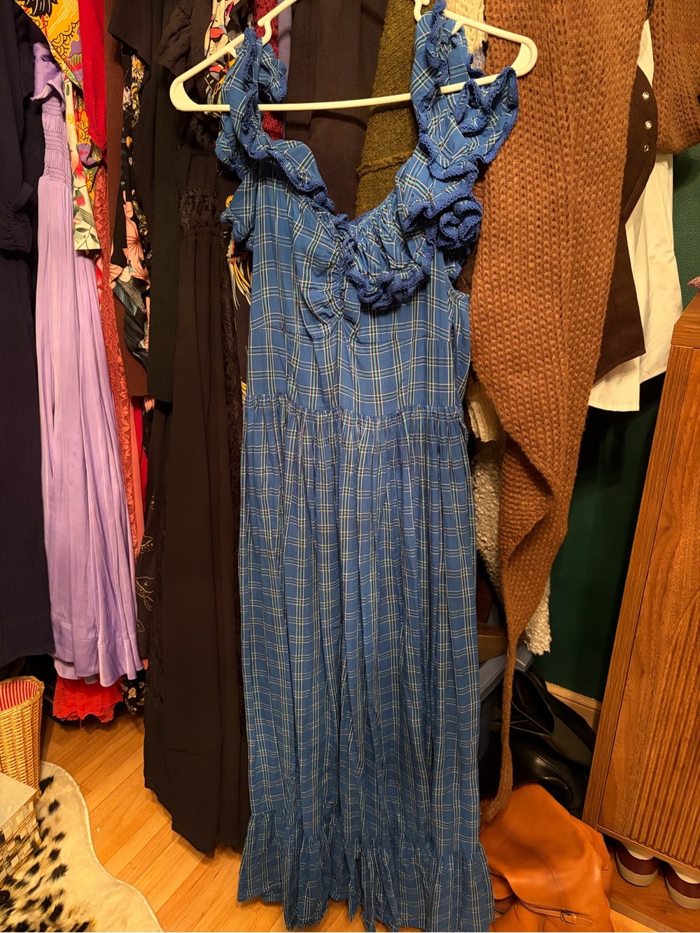 Doen Sora plaid dress.